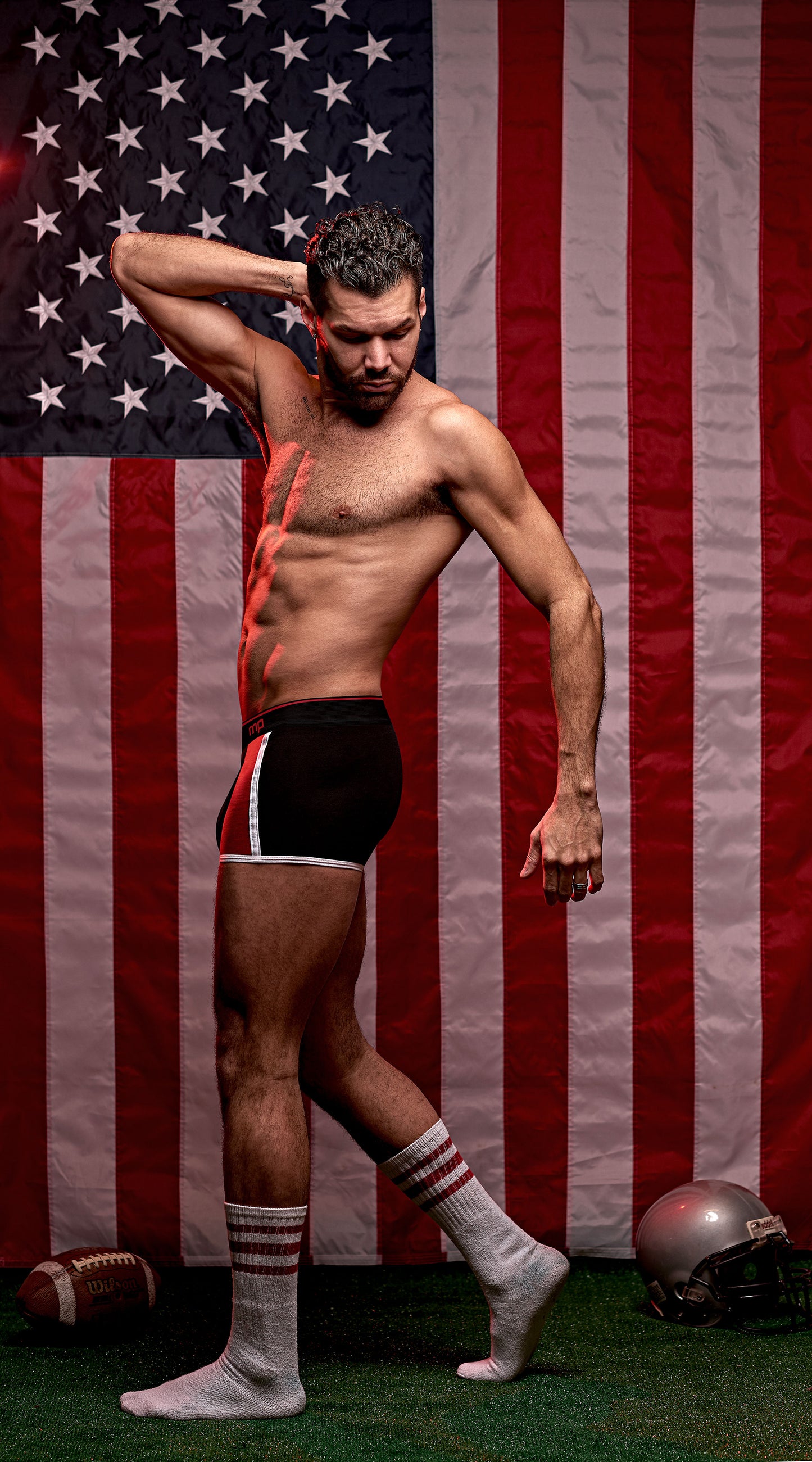 Retro Sport Panel Short- X-Large - Black/ Red